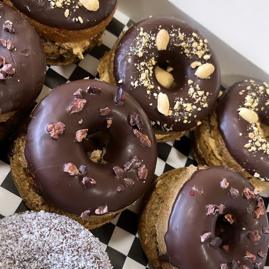 Donas horneadas rellenas de Enarmo